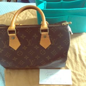 Louis Vuitton speedy 25